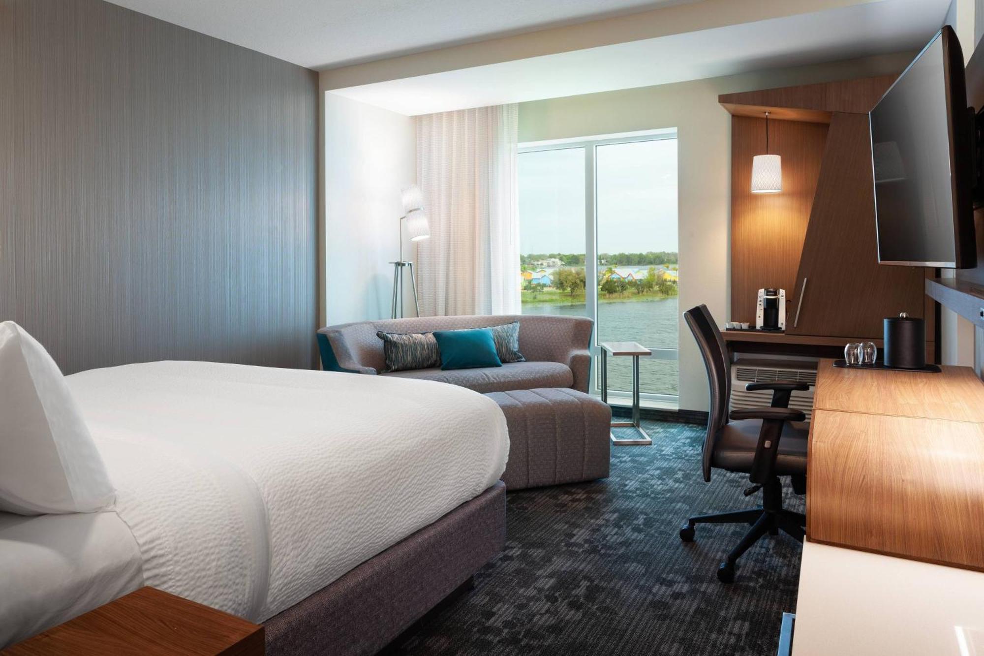 Courtyard By Marriott Winter Haven Hotel Exterior photo